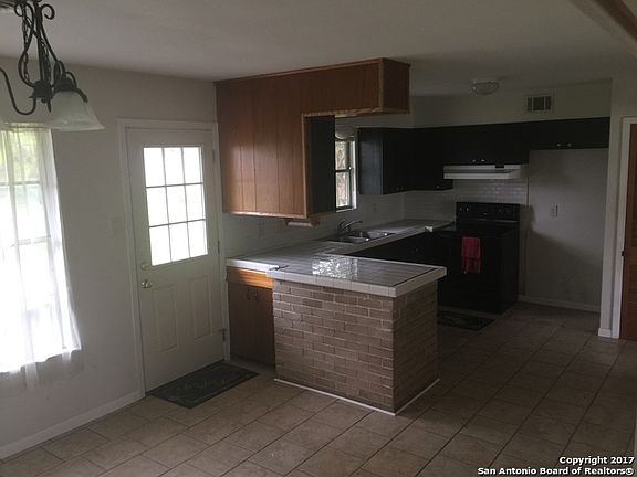 2nd image of 4323 Judivan Dr