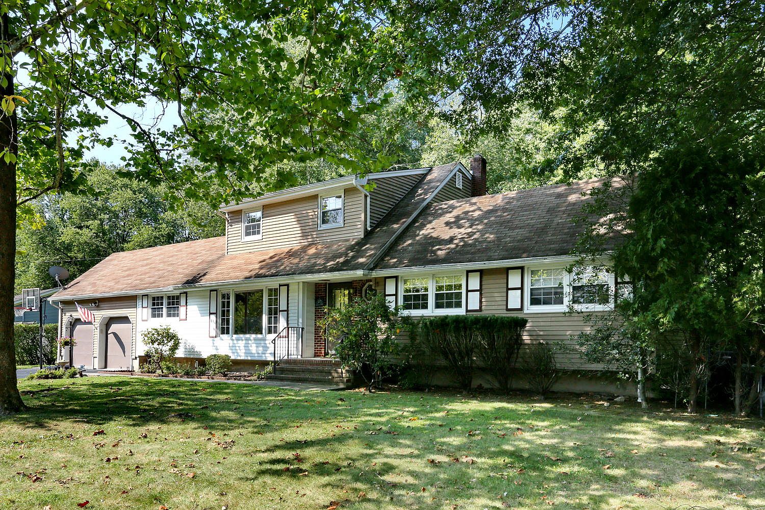623 Lamanna Dr, River Vale, NJ 07675 Zillow