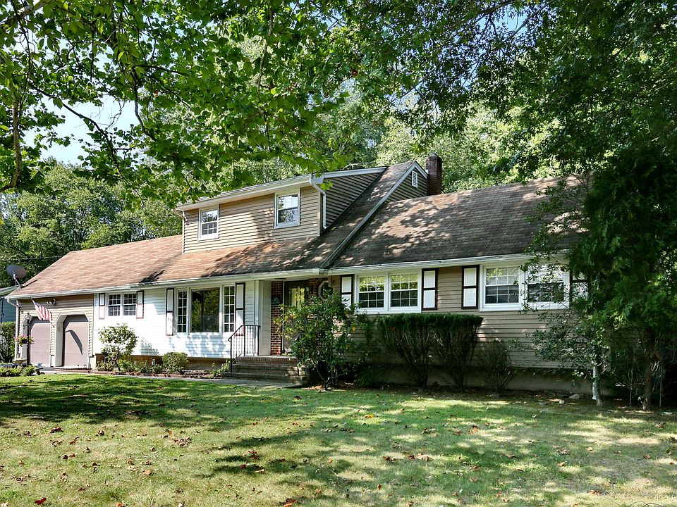1st image of 623 La Manna Dr