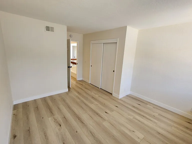10523 Sunset Ridge Dr — Photo 12