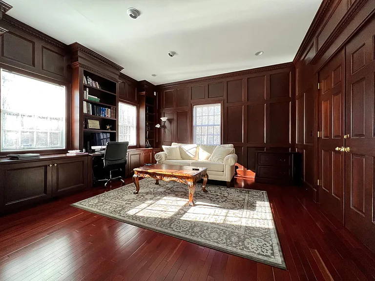 256 W Haviland Ln — Photo 10