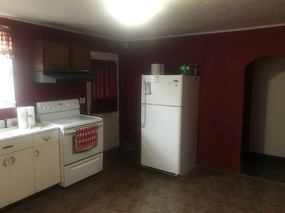 2nd image of 14 N Church St