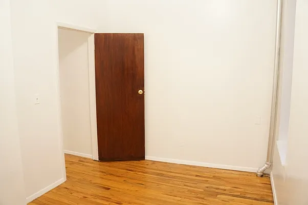 Rented by J Misrahi Realty Corp | media 23