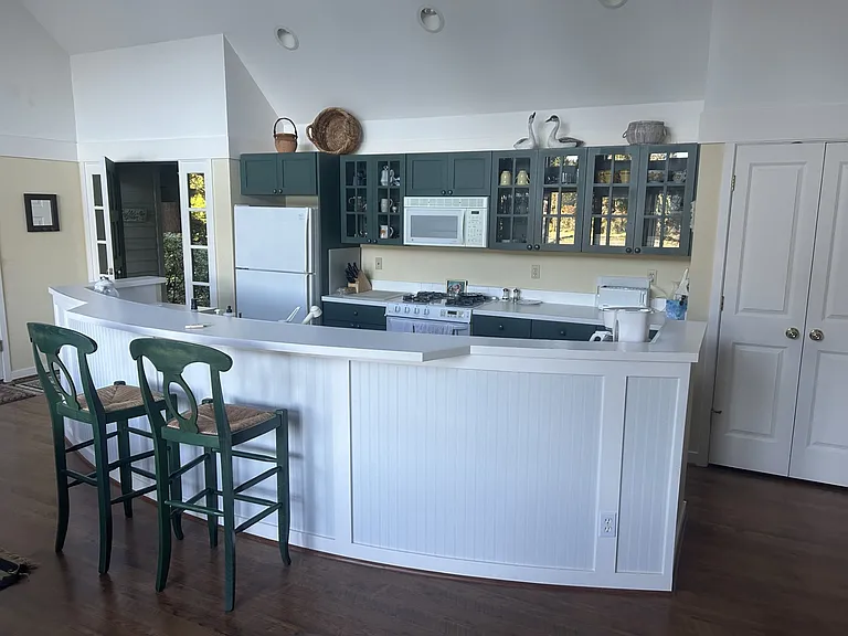 15046 Skogen Ln NE — Photo 3