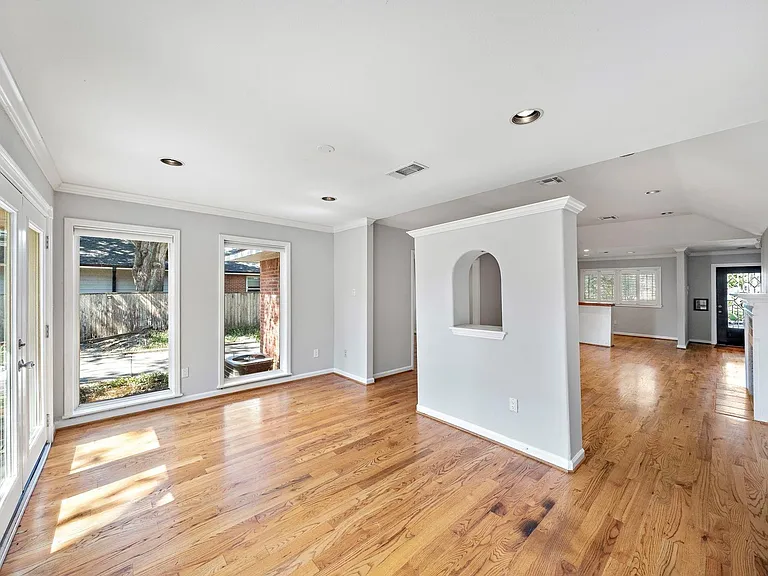 3115 Glen Haven Blvd — Photo 8