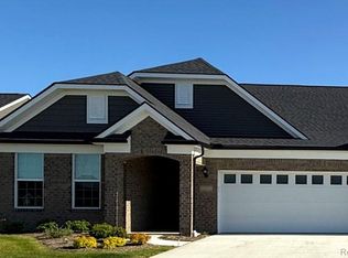 42775 Arbor Dr, Clinton Township, MI 48038