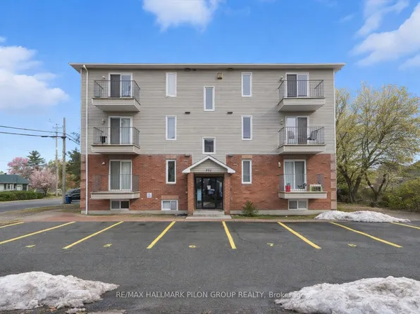 902 Notre Dame St #100, Russell, ON K0A 1W1