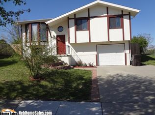 5400 W Walker Ave, Lincoln, NE 68524