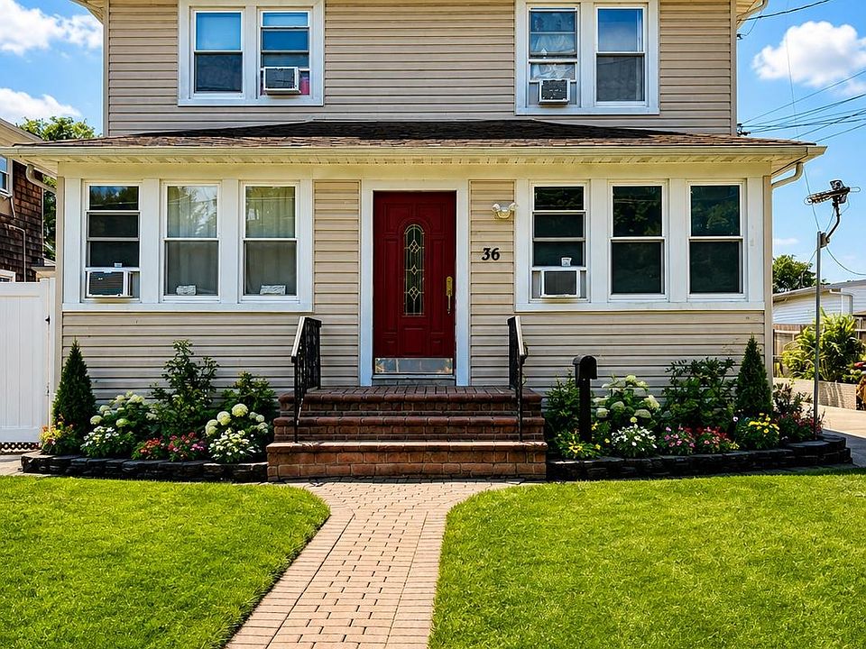 1st image of 36 Gerard St