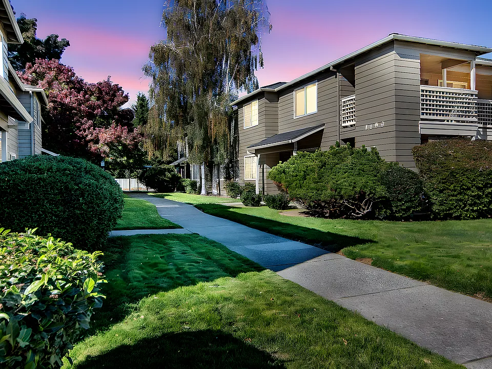 Poplar Village