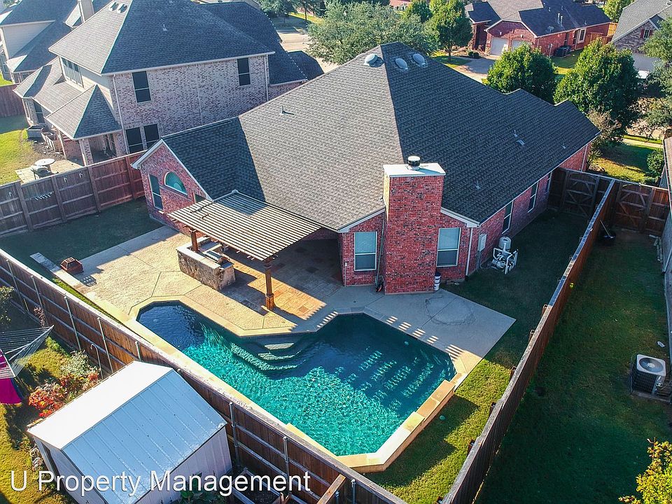 1st image of 2659 Greyhawk Dr