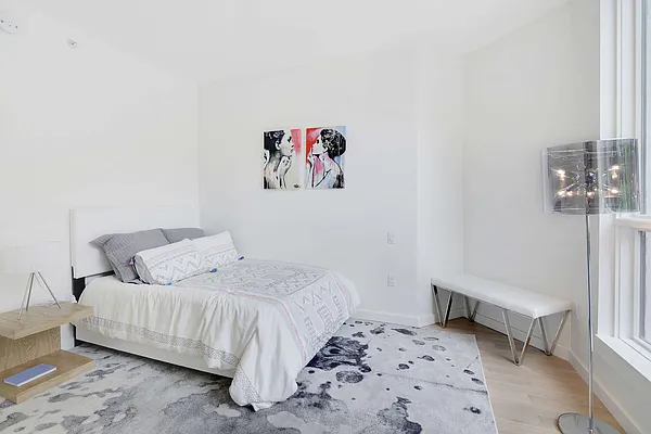 Rented by EXR | media 3