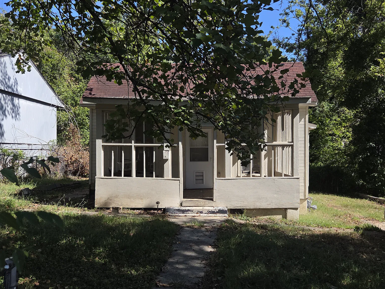 2 bed, 1104 sqft, $850 — Photo 1