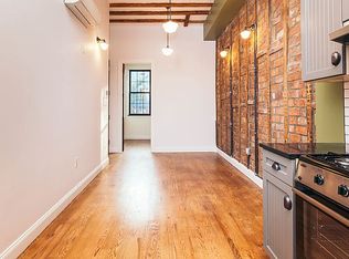 686 Lorimer St #1I, Brooklyn, NY 11211