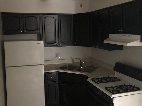 5th image of 9101 S Cottage Grove Ave APT 1B