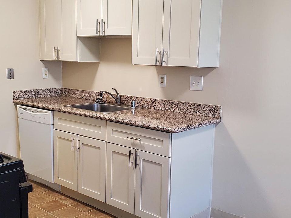 1st image of 1701 Pine St #203