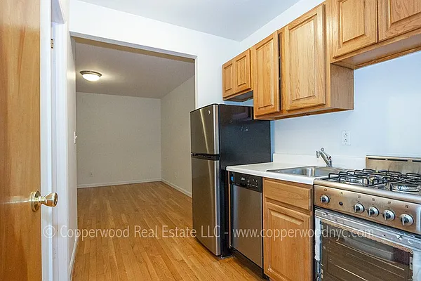 Rented by Copperwood Real Estate | media 8