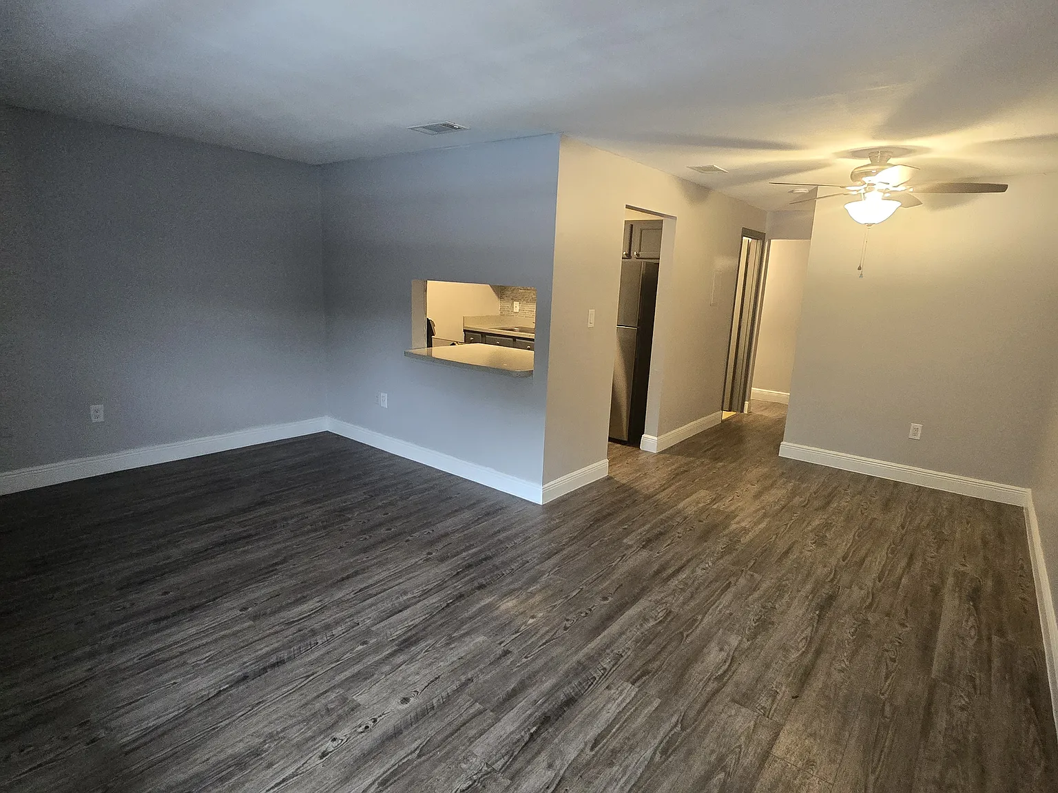 2 bed, 850 sqft, $1,300 — Photo 4