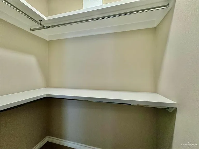 1413 S Yankton St #1 — Photo 9