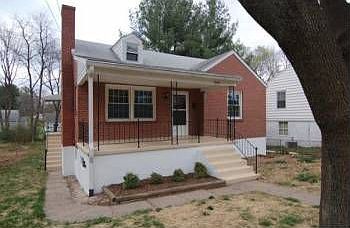 2nd image of 2935 Grand Ave NW