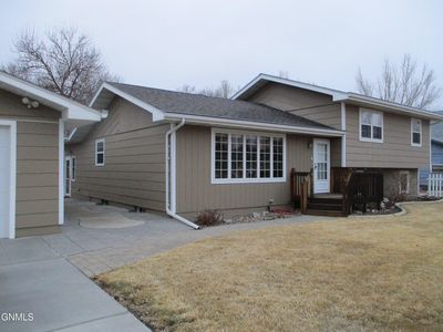 910 Main St, Stanton, ND, 58571