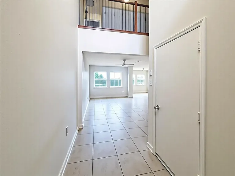 2822 Windy Thicket Ln — Photo 5