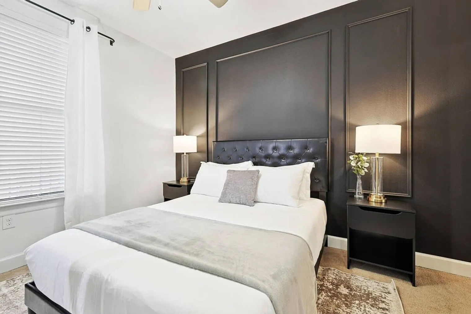 1 bed, 1.0 bath, $3,331 — Photo 3