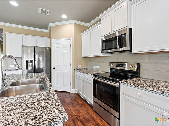 2nd image of 722 Arboredge Dr