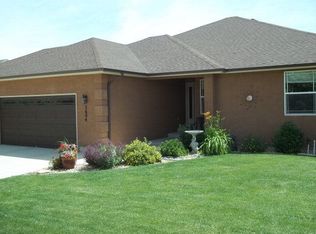 3604 Alturas Dr, Pueblo, CO 81005