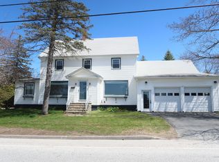 52 Highland Ave, Winthrop, ME 04364