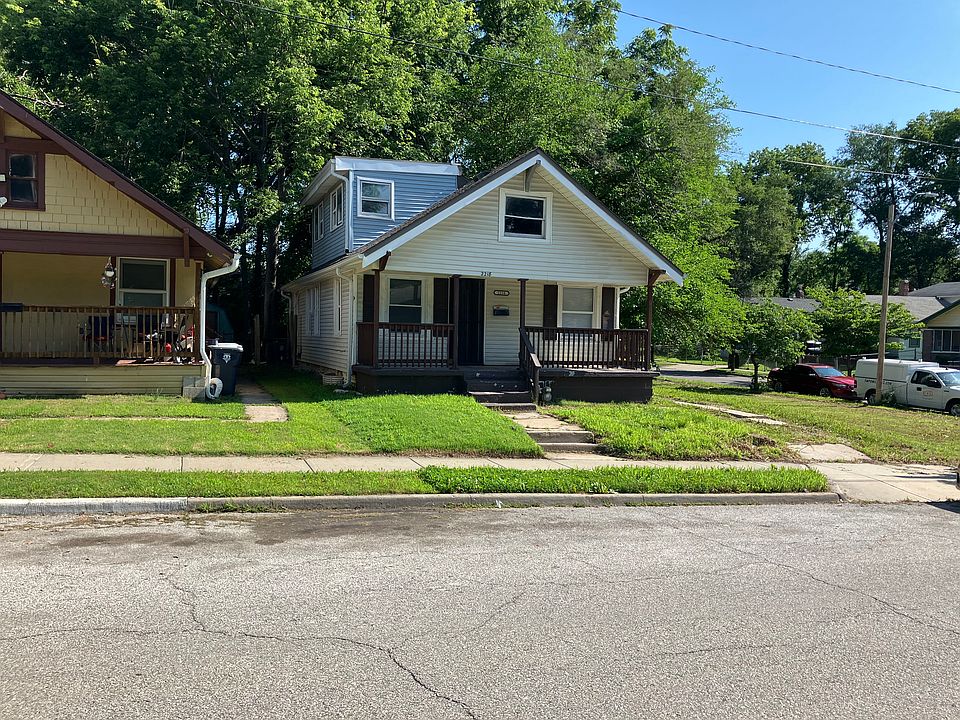 1st image of 2218 E 42nd St