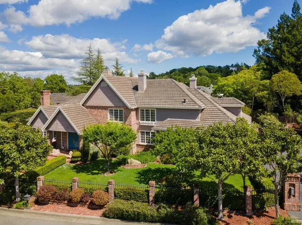 13 W Brooke Drive, Novato, CA 94947