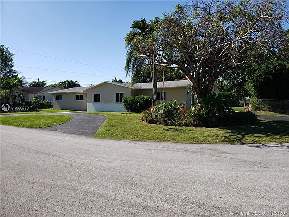 2nd image of 14100 SW 98th Ct