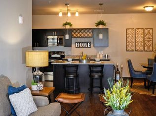 615 Spring St #109, Sun Prairie, WI 53590