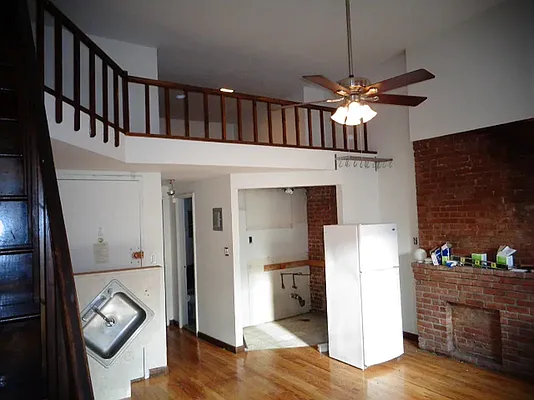 Rented by JK Dansar Corp | media 14