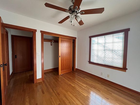 4th image of 1022 Garfield Ave