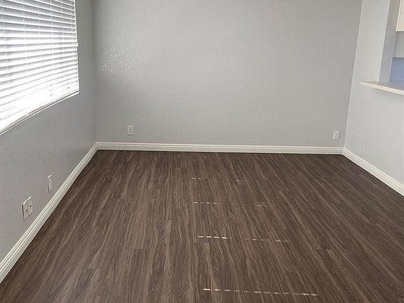 2nd image of 4856 W 117th St APT 10