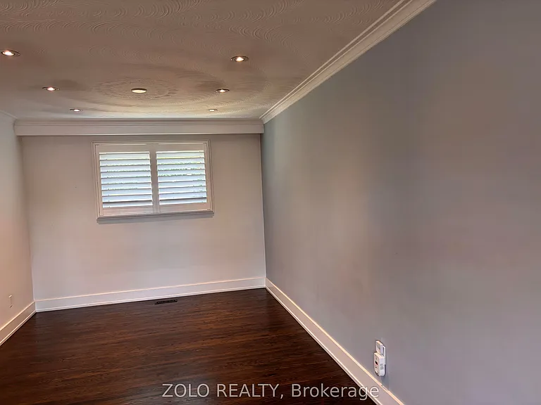 74 Ladyslipper Ct — Photo 9