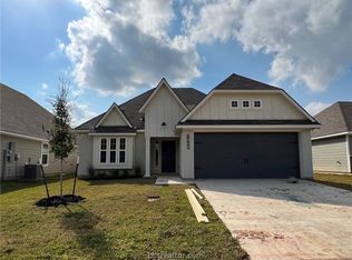 1949 Chief St, Bryan, TX 77807