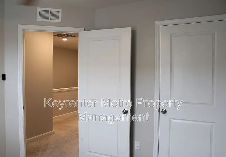 9818 Ruby Lockhart Blvd — Photo 21