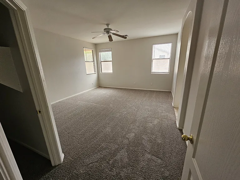 12247 W Grant St — Photo 6