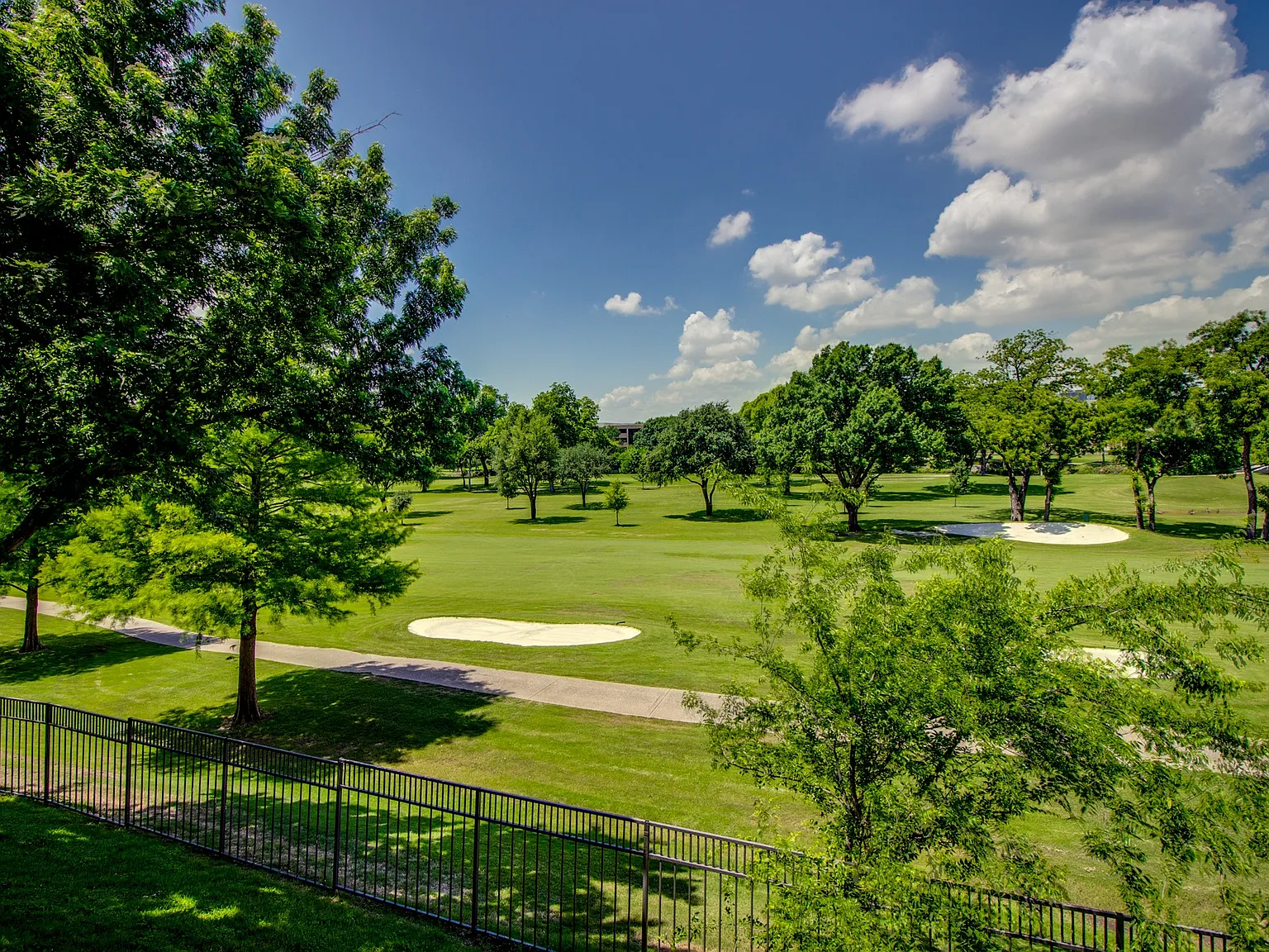 Fairways at Prestonwood — Photo 4