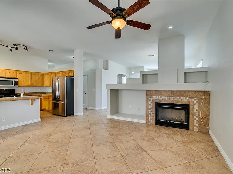 1404 Pullman Pointe Ct — Photo 17
