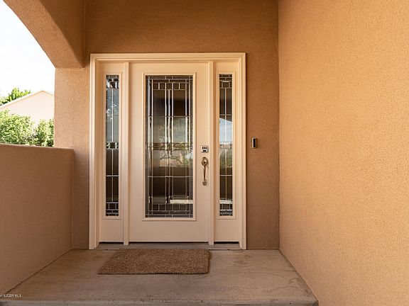 4th image of 6308 Red Rock Dr