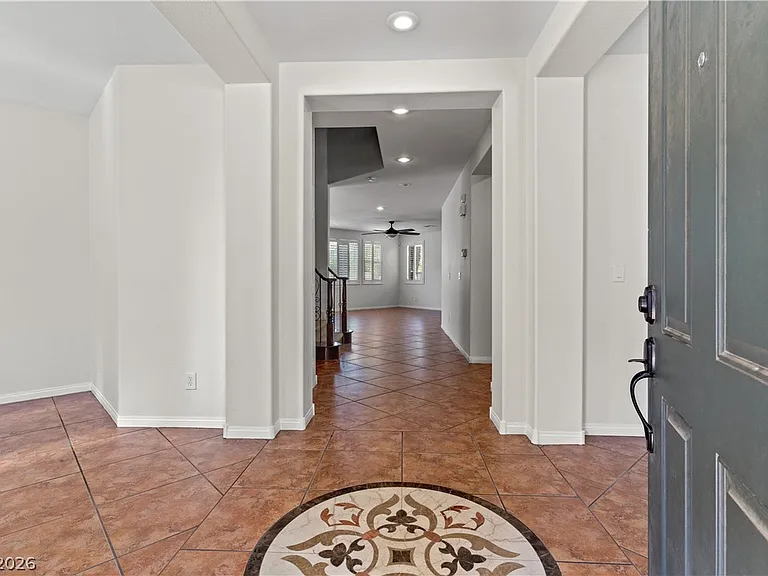 758 London Eye Ct — Photo 7