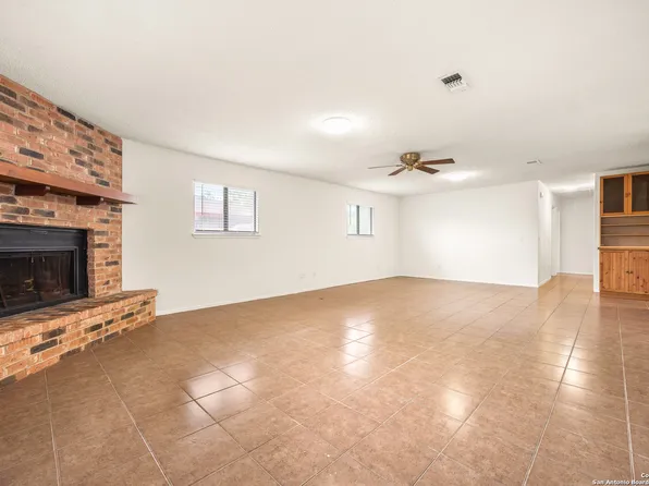 138 WOODS END, New Braunfels, TX 78130