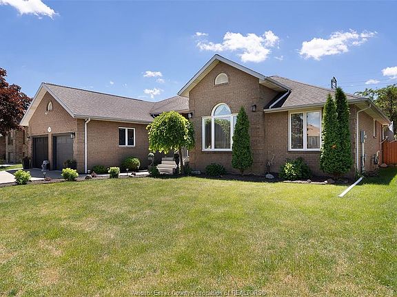 2nd image of 12339 Funaro Cres