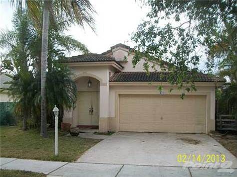1st image of 340 SW 203rd Ave