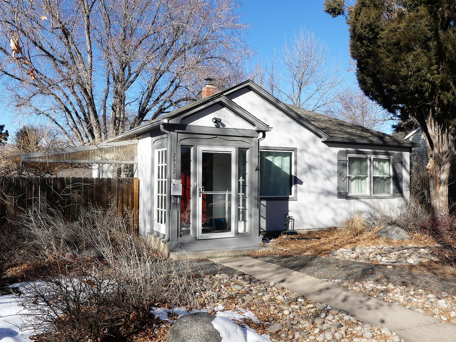 2 bed, 1.5 bath, 800 sqft, $2,000 — Photo 2
