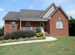 4686 Grace Chapel Rd, Granite Falls, NC 28630